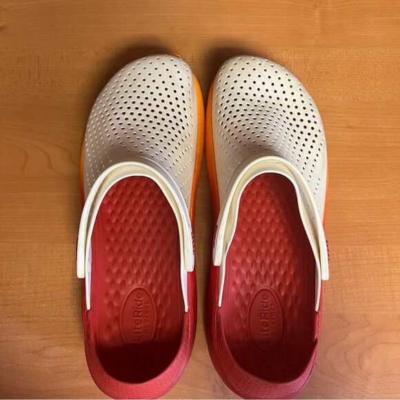 LiteRide™ Graphic Clog Men’s Sz 11
Item #CR-205070-127-WHITE-ORANGE - Picture 9 of 15